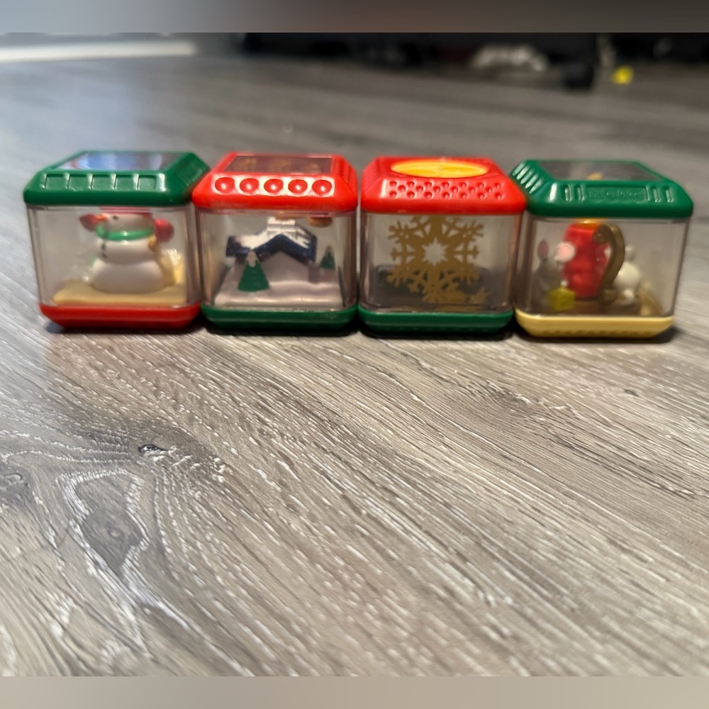 Vintage Peek-a-Boo Holiday Themed Blocks set of 4
